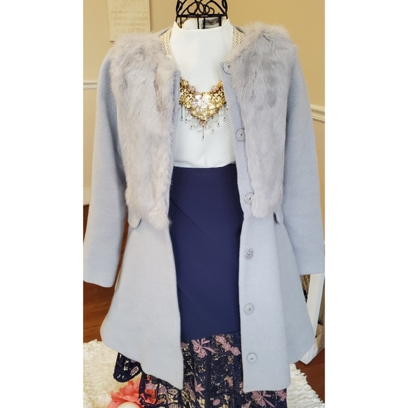 Coat - Picture 4 of 5